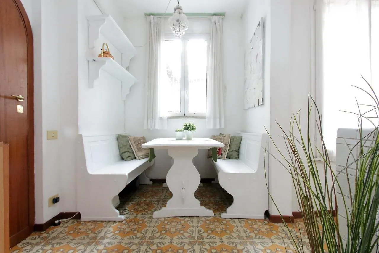 Banchi Nuovi Apartment Rome Italy