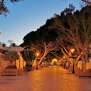 https://casa-jasmin-haria.in-canary-islands.com