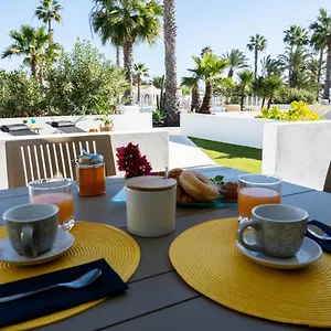 https://casita-bella-vita.in-canary-islands.com